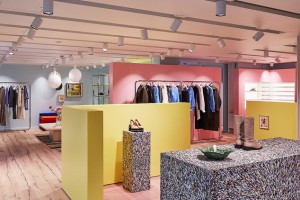 Tone màu phong cách Vintage trong thiết kế shop thời trang