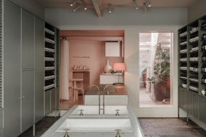 Thiết kế showroom mỹ phẩm hợp phong thủy tại Hà Nội