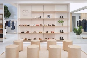 Tự Tin Đầu Tư Cho Mẫu Thiết Kế Shop Giày Dép Ấn Tượng Cực Nịnh Mắt
