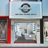 Suggestions on how to design a children's clothing store to attract buyers