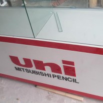 Thiết Kế Và Thi Công Kệ Phụ Kiện Nhà Sách - Anh Vinh - CPKTB114