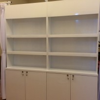 Tủ Mỹ Phẩm Sơn Trắng Sử Dụng Đèn Led - CPKMP119