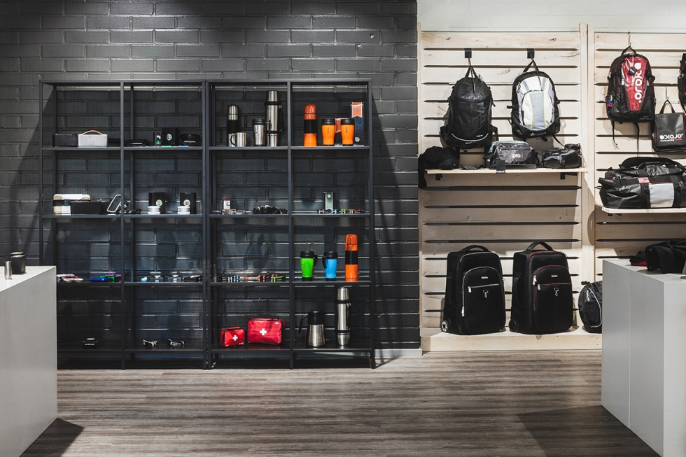 Những Bước Cài Tạo Shop Thời Trang Nam Sau Dịp Tết 
