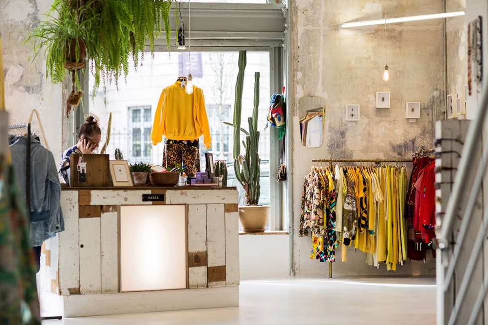 Thiết kế shop thời trang Vintage cho mùa thu thêm sắc màu