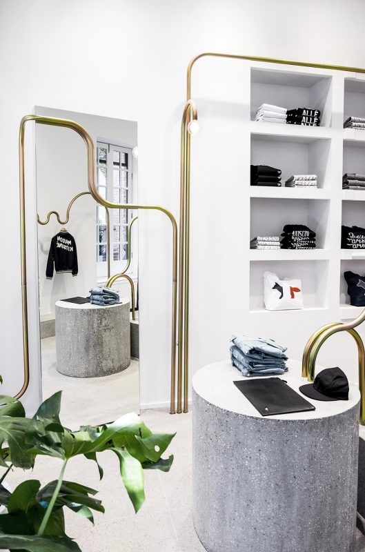 Thiết kế shop thời trang nam - Năng Động 