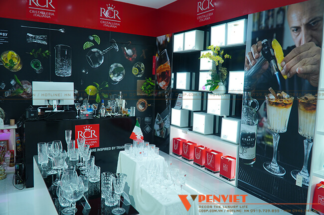 Hình ảnh hoàn thiện showroom pha lê La casa RCR