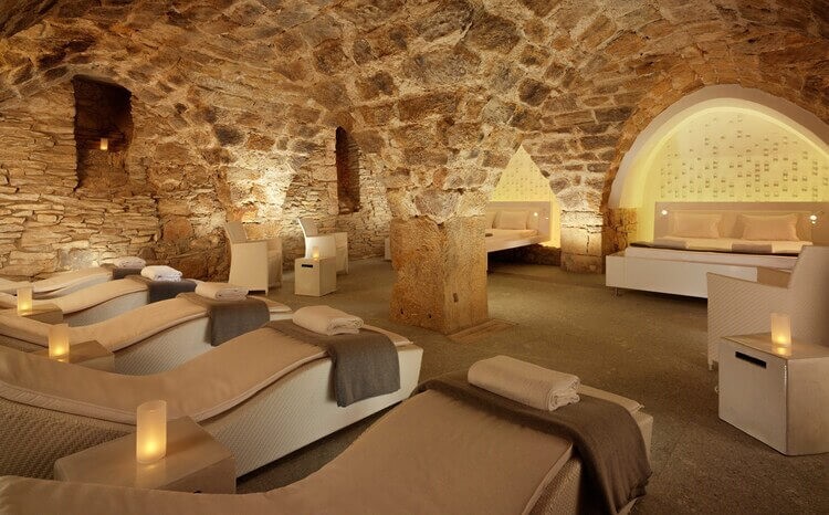 Các phòng xông hơi là đặc trưng của phong cách thiết kế spa Hàn Quốc