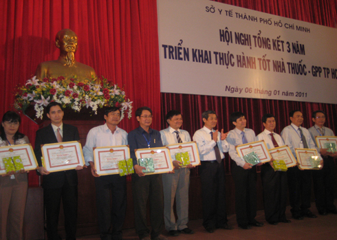 Hồi nghị tổng kết 3 năm triển khai nghề thuốc đạt chuẩn GPP