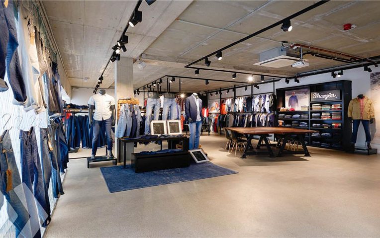 Kết hợp thiết kế shop thời trang nam nữ tạo thành cực phẩm