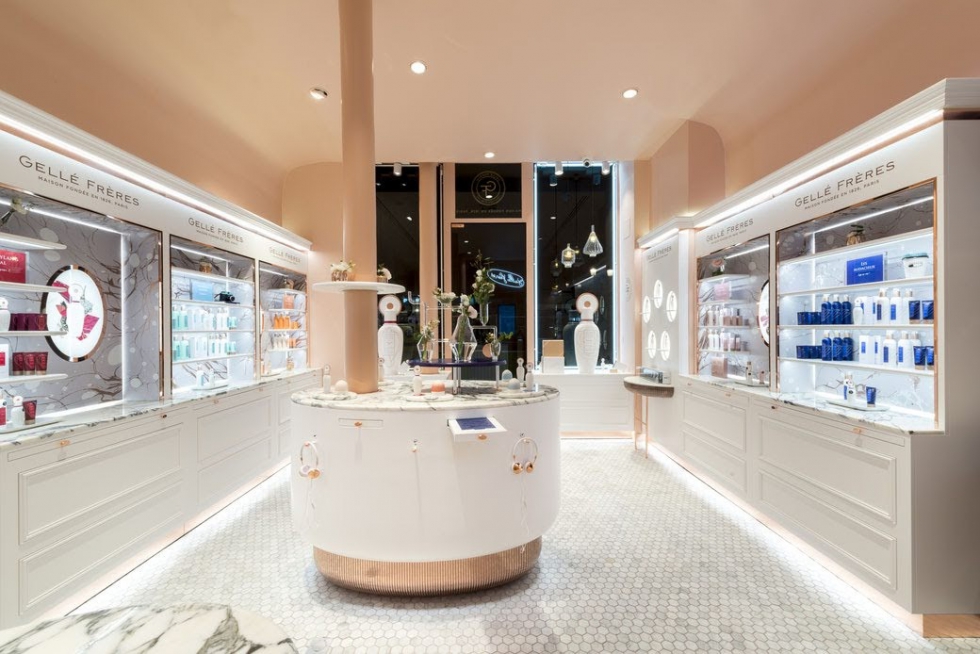 Mẫu thiết kế shop mỹ phẩm khiến chủ nào cũng phải hài lòng