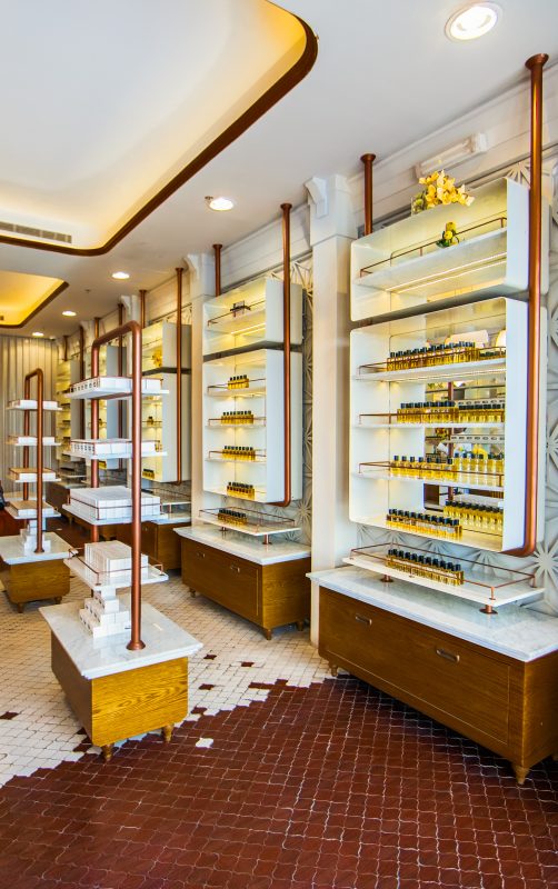 Nâng tầm thương hiệu nhờ thiết kế shop mỹ phẩm này