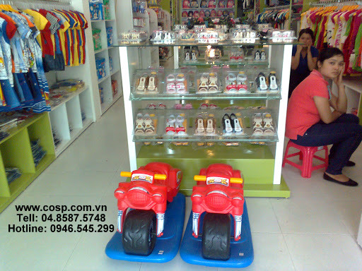 Kệ Trưng Bày Thời Trang Trẻ Em - CPKTE139