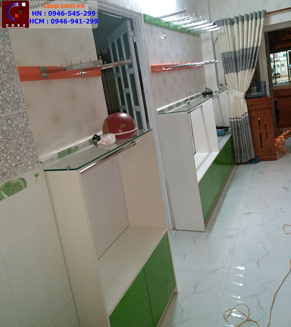 thi công shop thời trang anh long 2