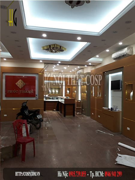 thiết kế thi công cửa hàng vàng bạc 6