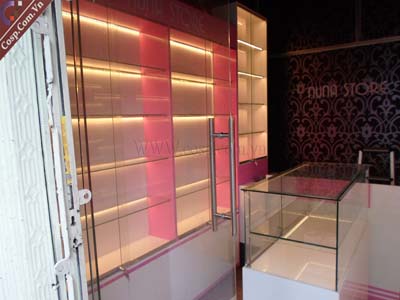 thiết kế shop mỹ phẩm