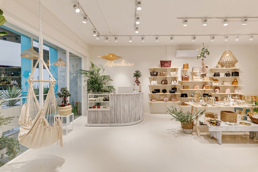 Thiết kế shop phụ kiện Atoobee theo phong cách Vintage