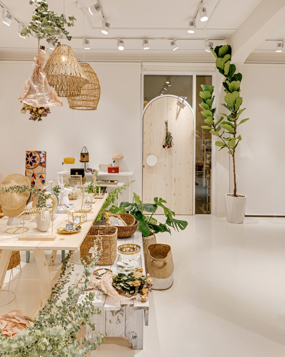 Thiết kế nội thất shop phụ kiện theo phong cách Vintage