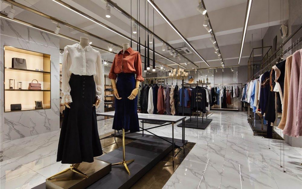 Thiết kế nội thất shop thời trang