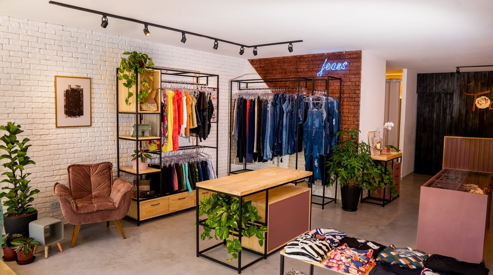 Thiết kế shop thời trang dành riêng cho những người Big Size