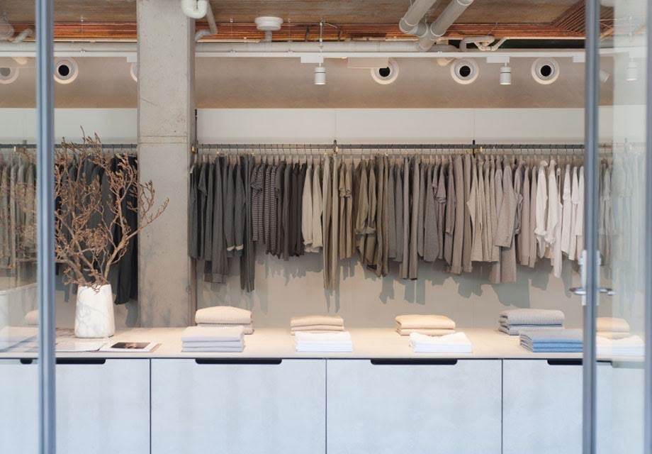 Thiết kế shop thời trang nam - Sang Chảnh - Kiểu Hàn