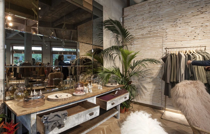 Thiết kế shop thời trang nữ cao cấp - Hà Nội