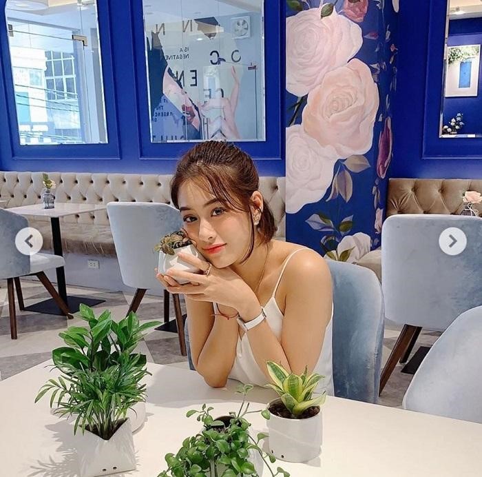 Sự kết hợp khéo léo về màu sắc tạo nên sự tươi mới cho không gian